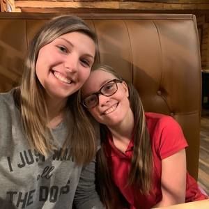 Meet your Posher, Vivian